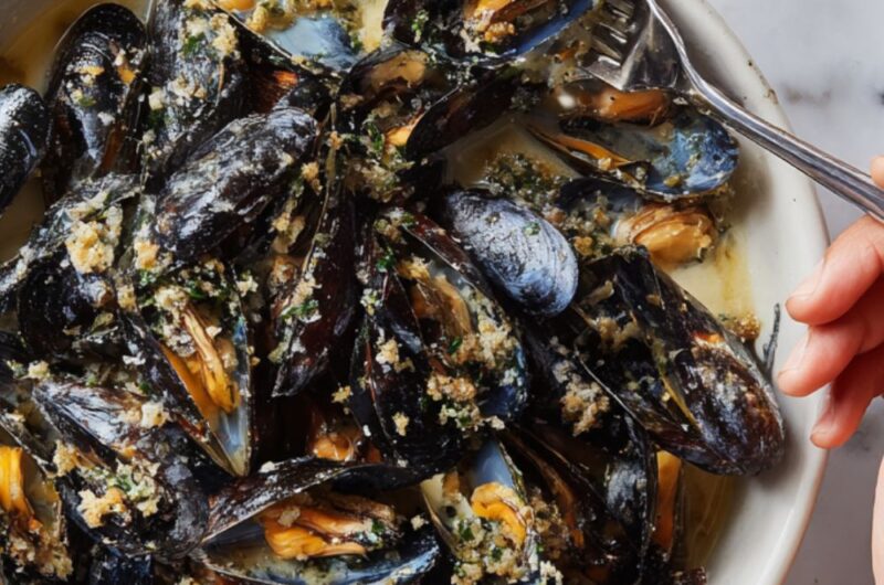 Ina Garten Mussels With Basil Breadcrumbs Recipe